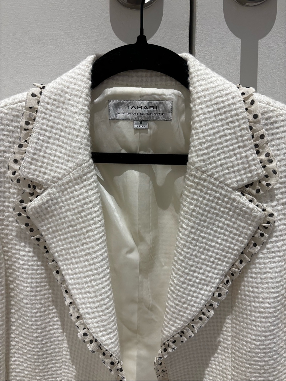 Tahari Cream Tweed Blazer with Polka-Dot Trim - Picture 4 of 6